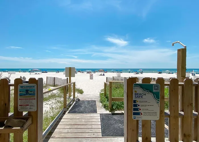 Crystal Shores West 702