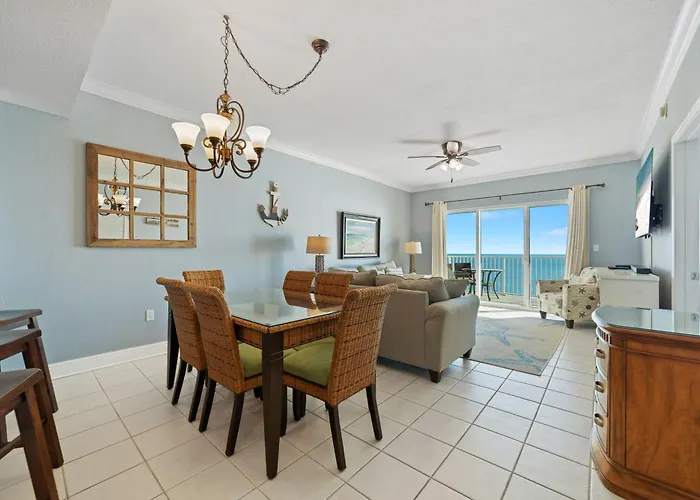 Crystal Shores West 702 *